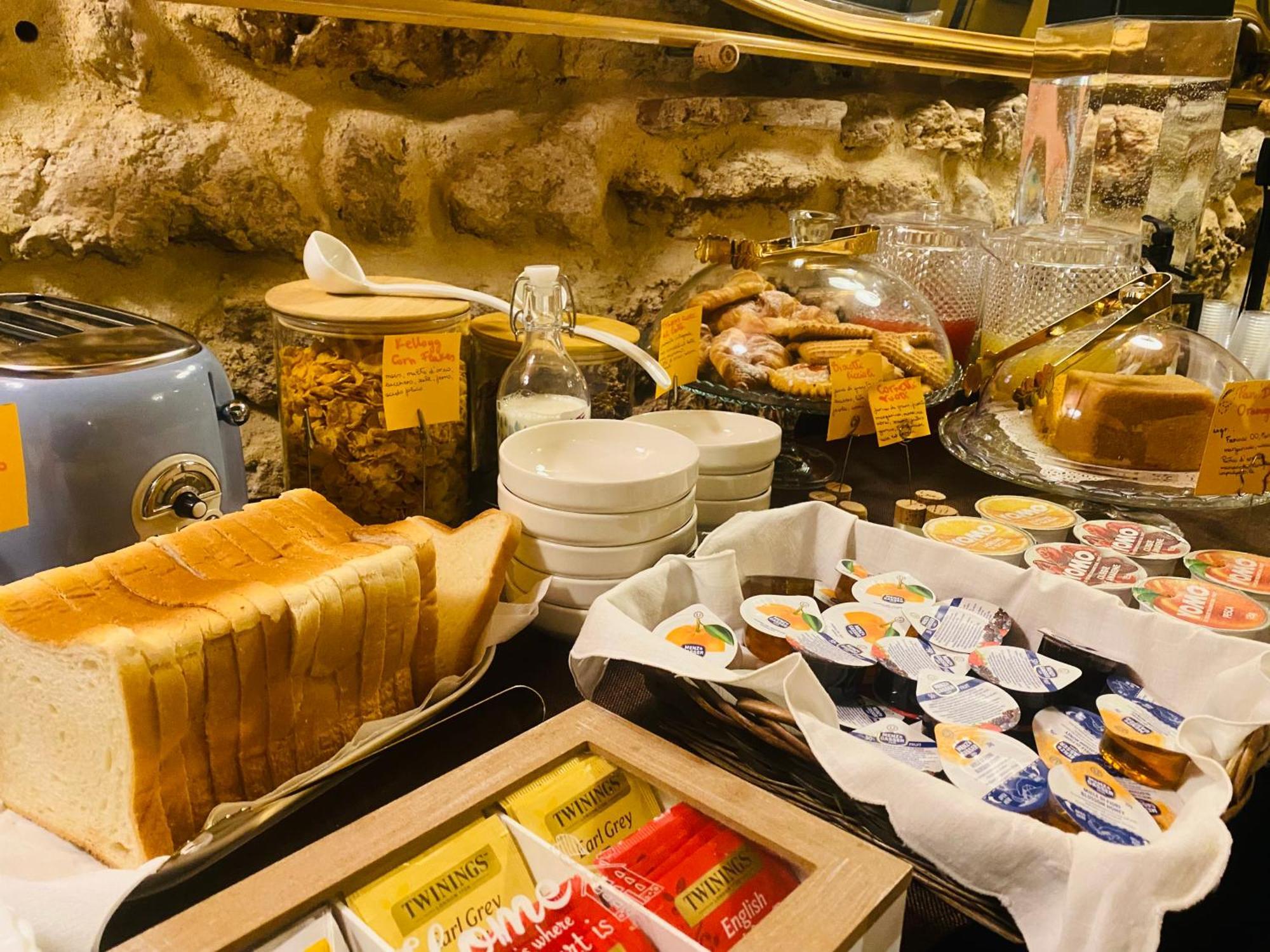 Beeclaire Guest House - Palermo, Palermo